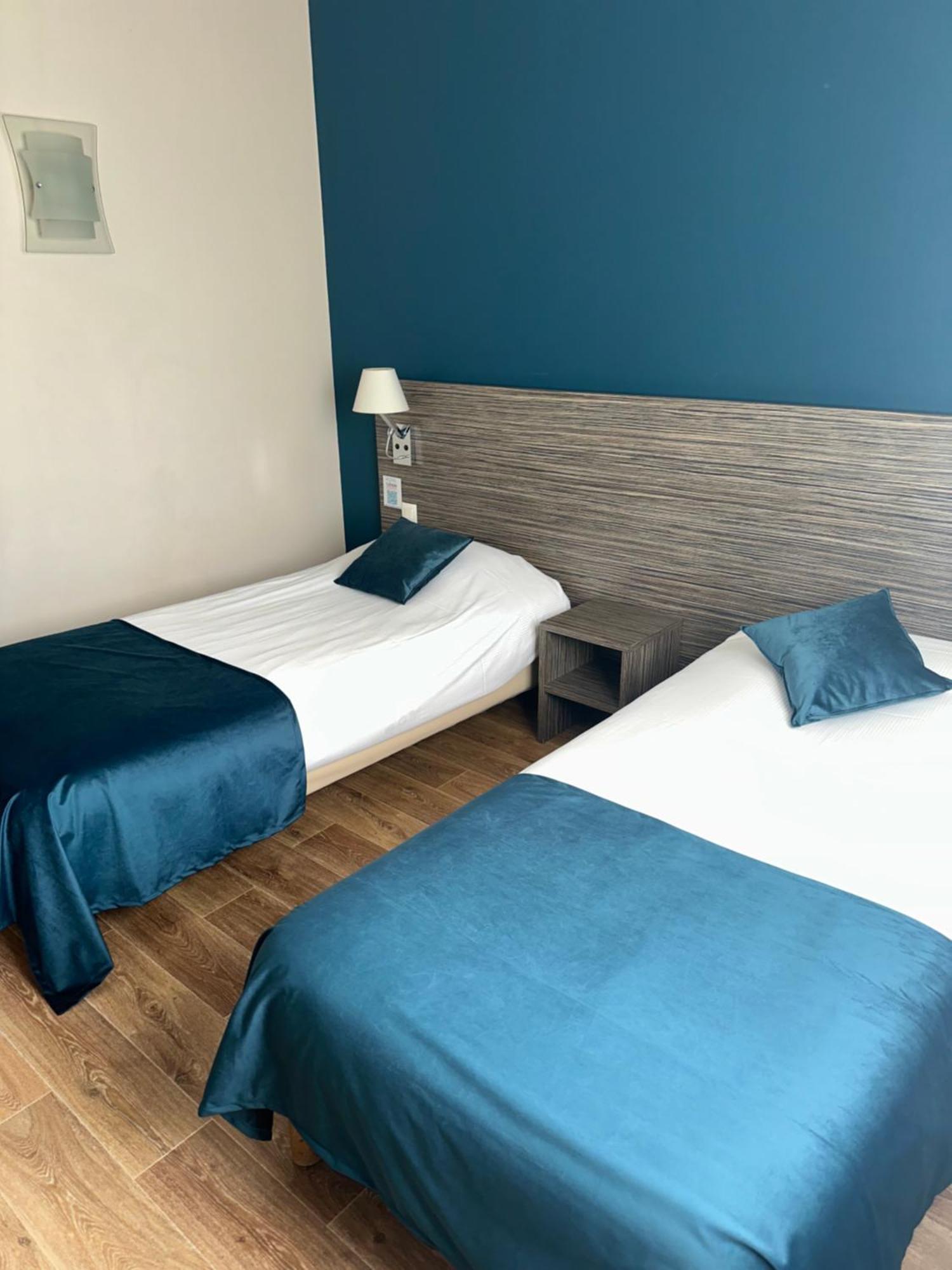 Hotel Caiman Pierrelatte Kültér fotó