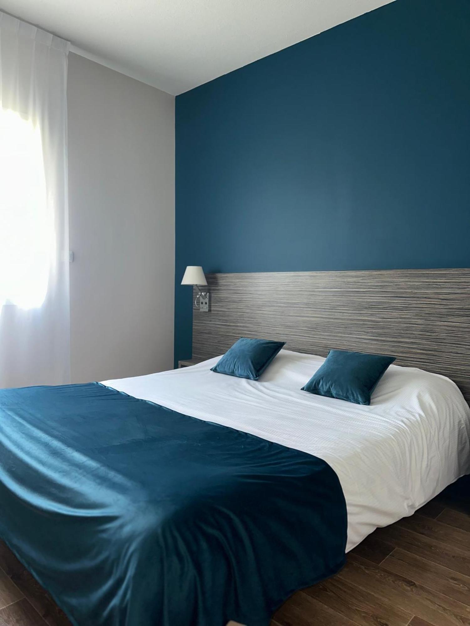 Hotel Caiman Pierrelatte Kültér fotó
