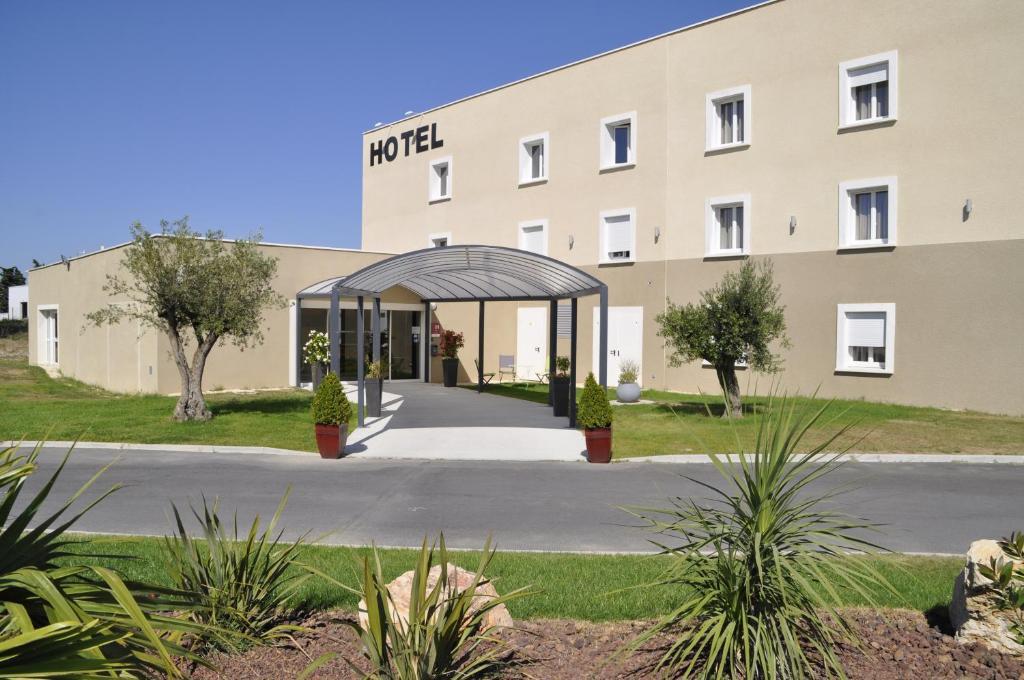 Hotel Caiman Pierrelatte Kültér fotó