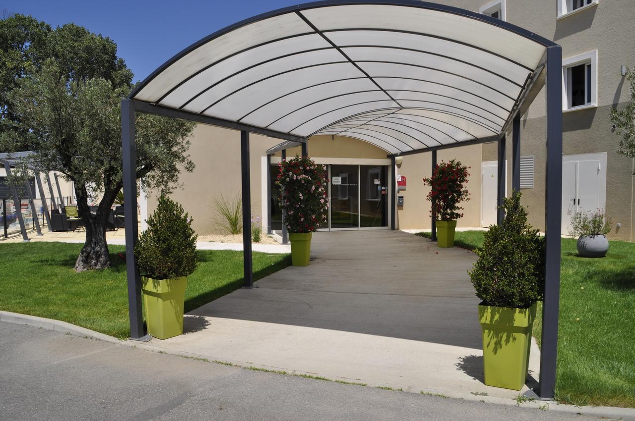 Hotel Caiman Pierrelatte Kültér fotó